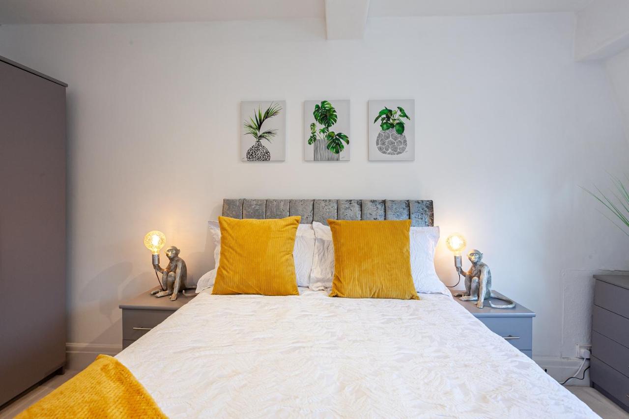 Cosy 2 Bed Apartment - Close To Leeds Centre ภายนอก รูปภาพ